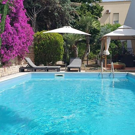 B&B Apulia Time Bari Bagian luar foto